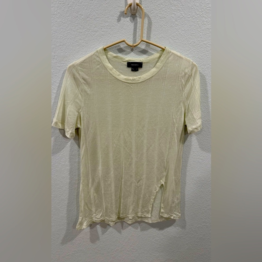 Twenty top made in Canada size M